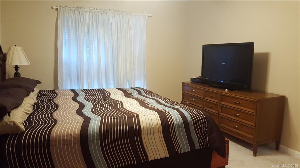 Glen Laurel - Residential