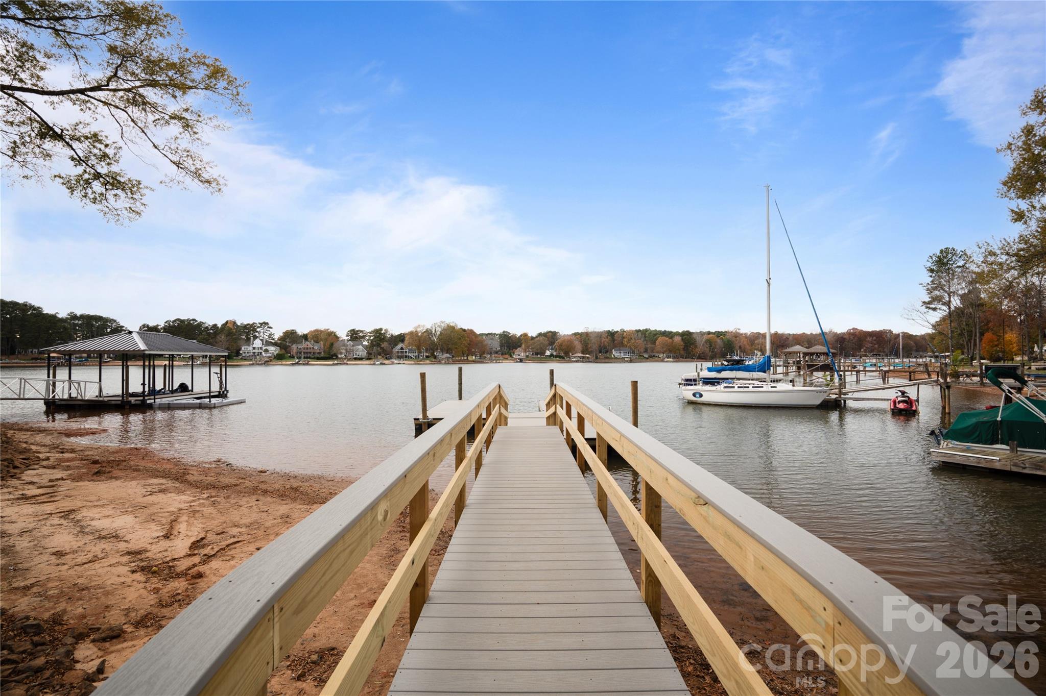 IMPERIAL POINT - Residential