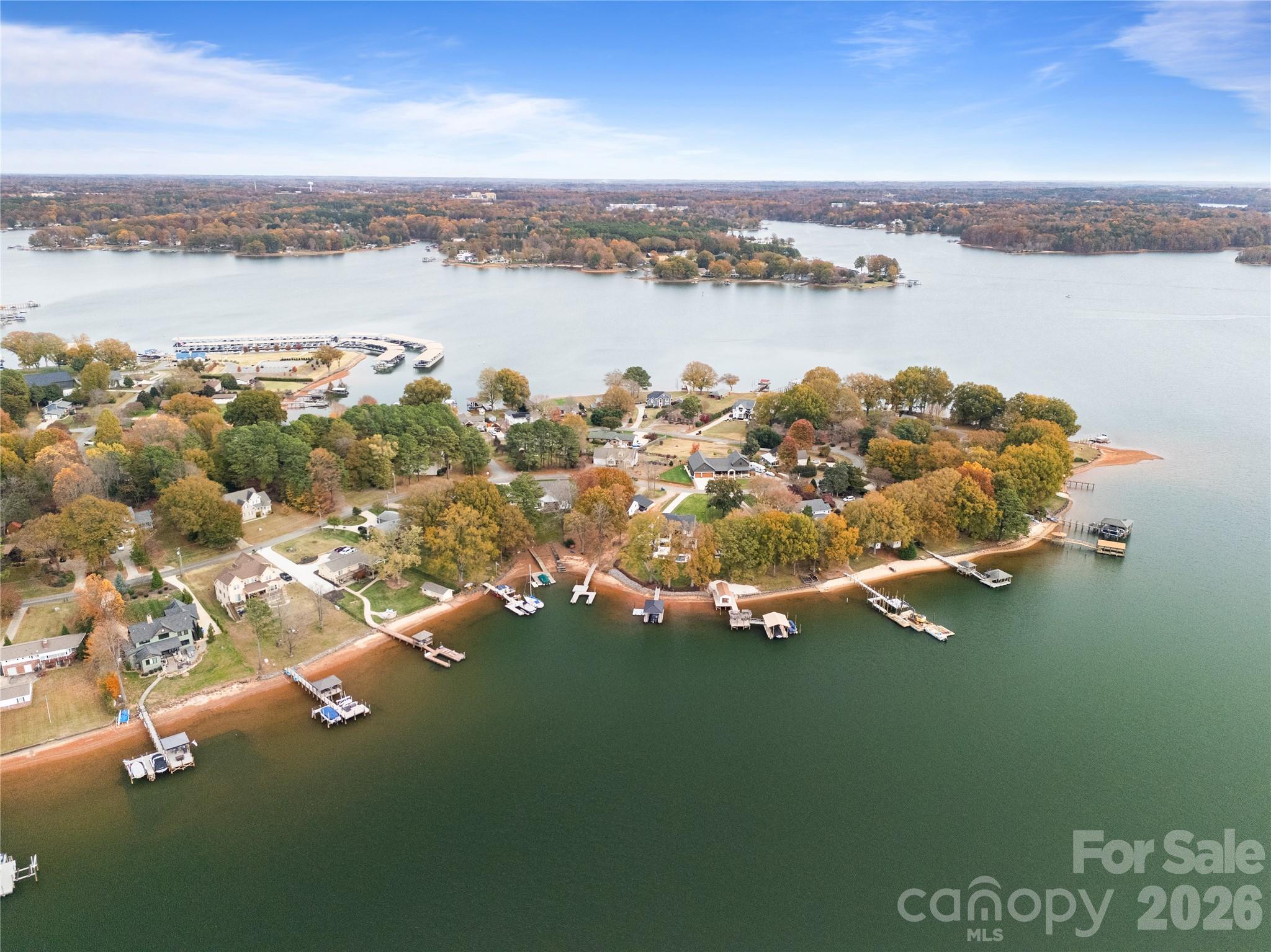 IMPERIAL POINT - Residential