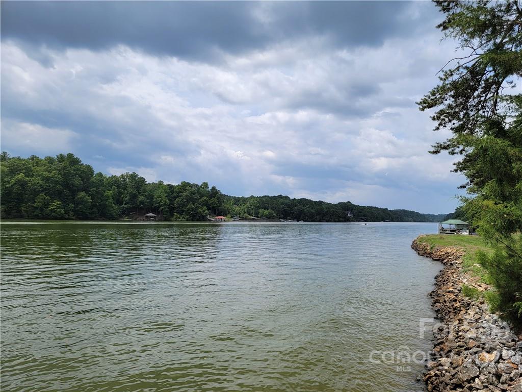 Anchors Landing - Land