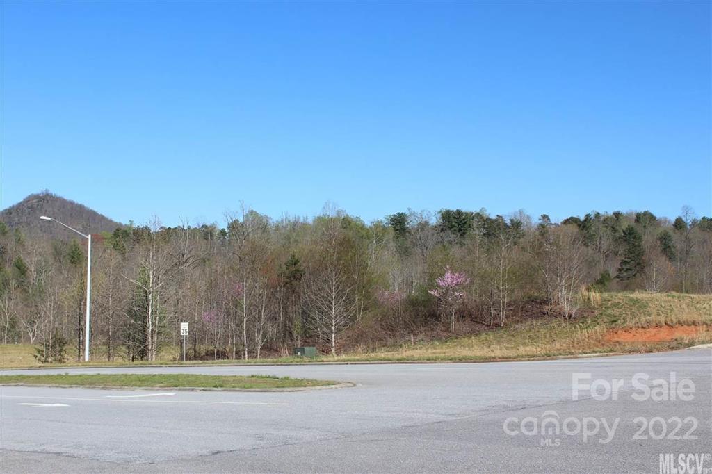 N/A McLean Drive SE
