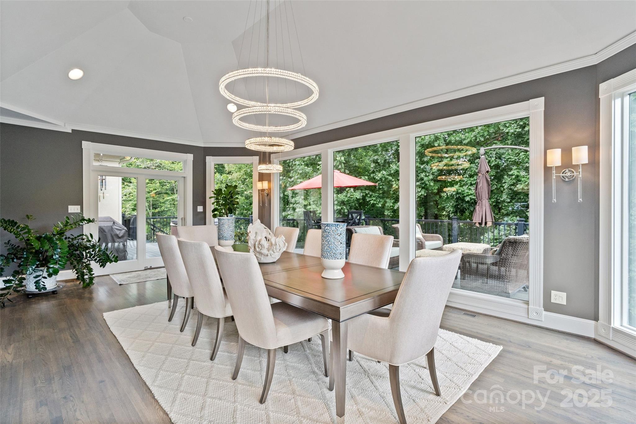 2500 Giverny Drive
