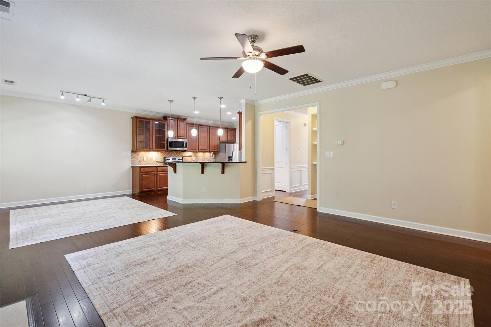 Hubbard Falls - Residential