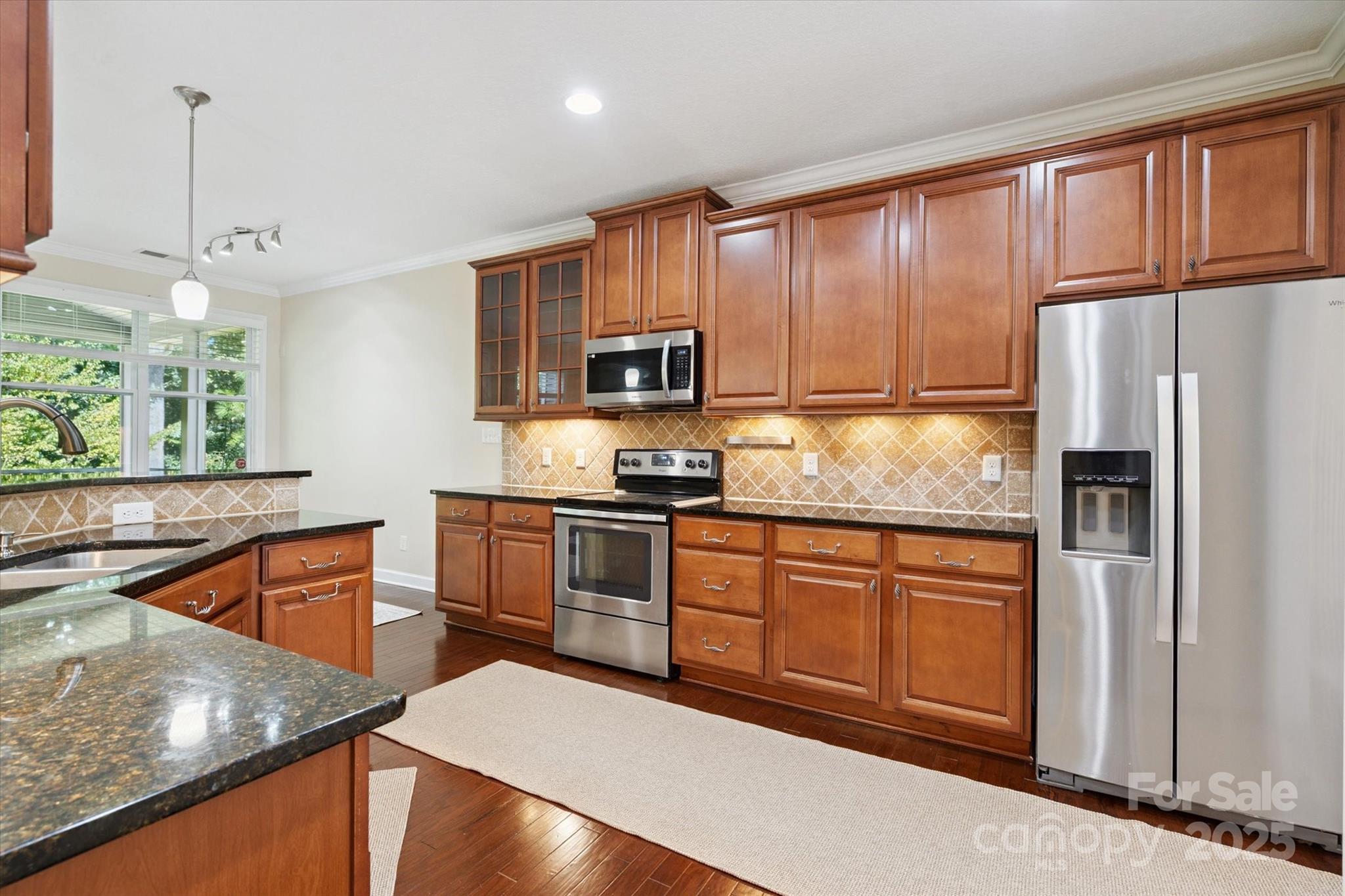 Hubbard Falls - Residential