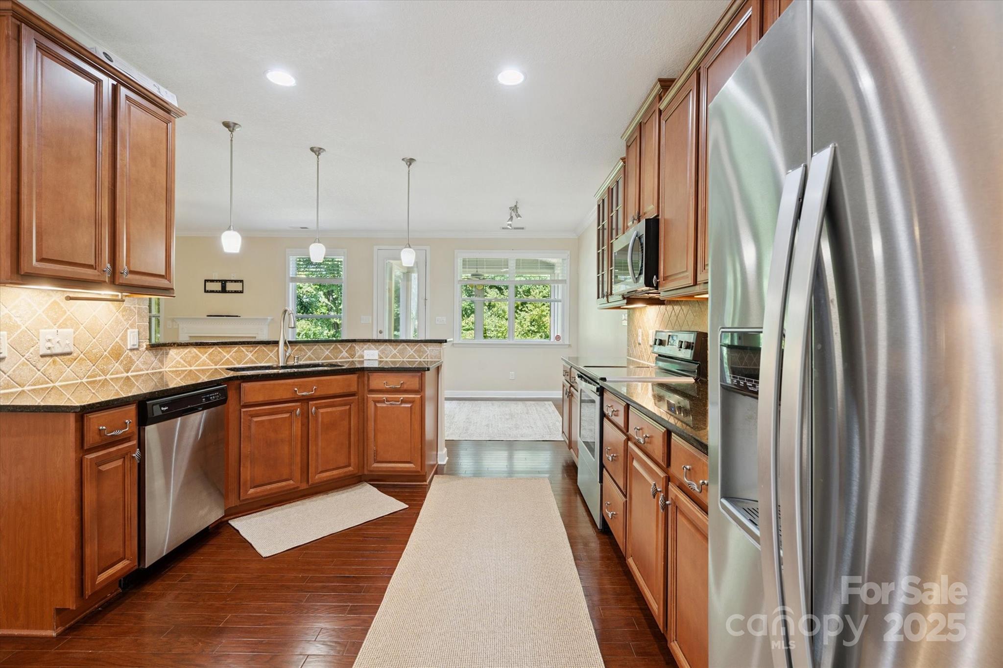 Hubbard Falls - Residential