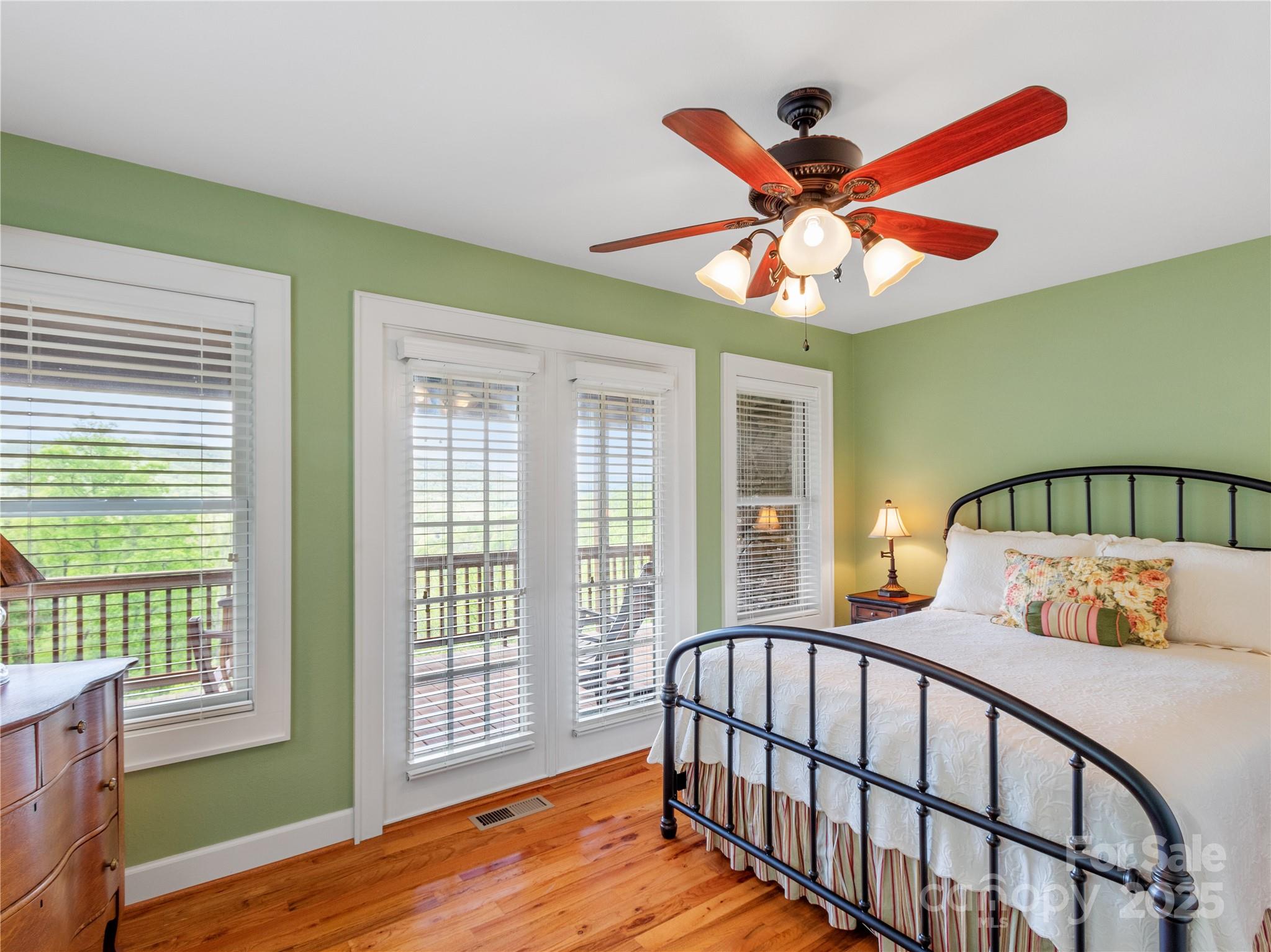 Riverwalk - Residential