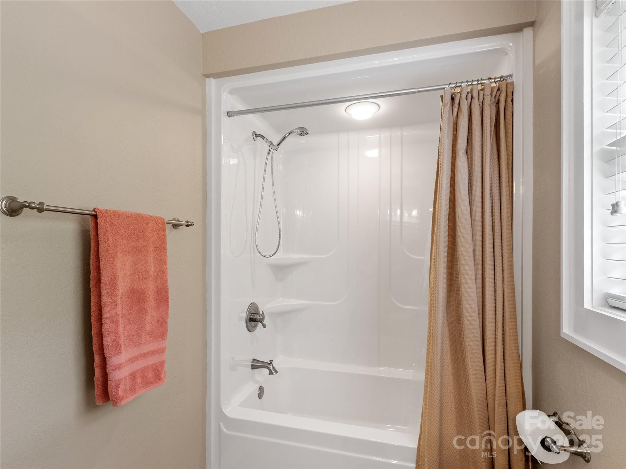 Riverwalk - Residential