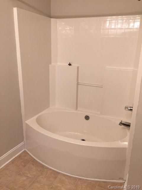 English Trails - Residential Lease