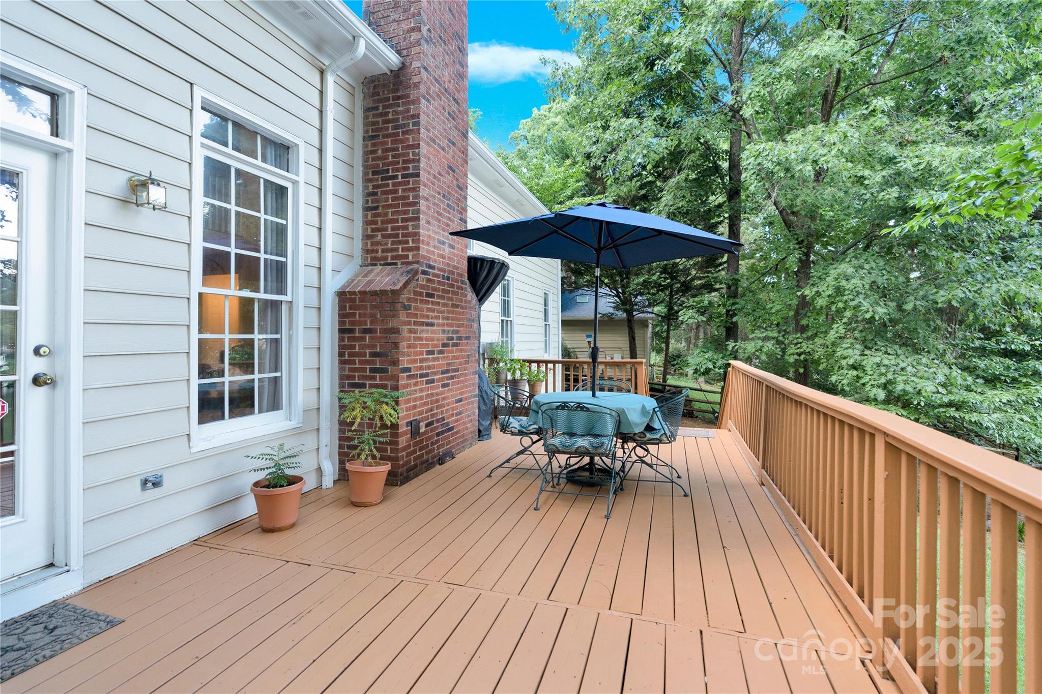 Davis Lake - Residential