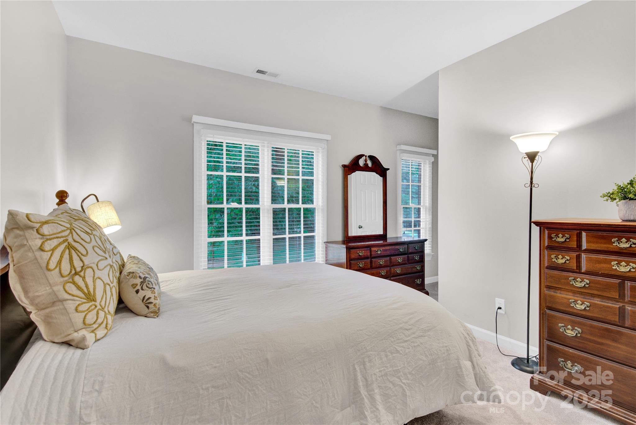 Davis Lake - Residential