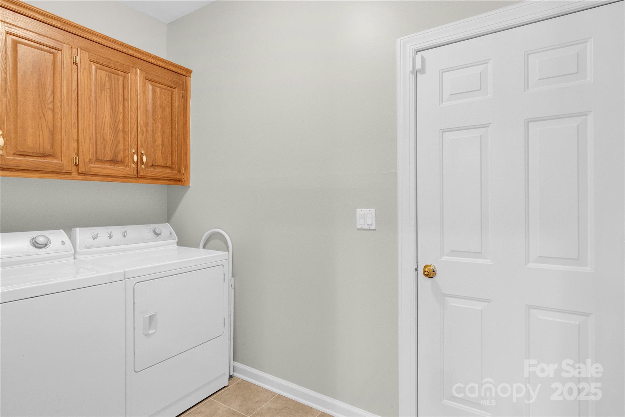 Davis Lake - Residential