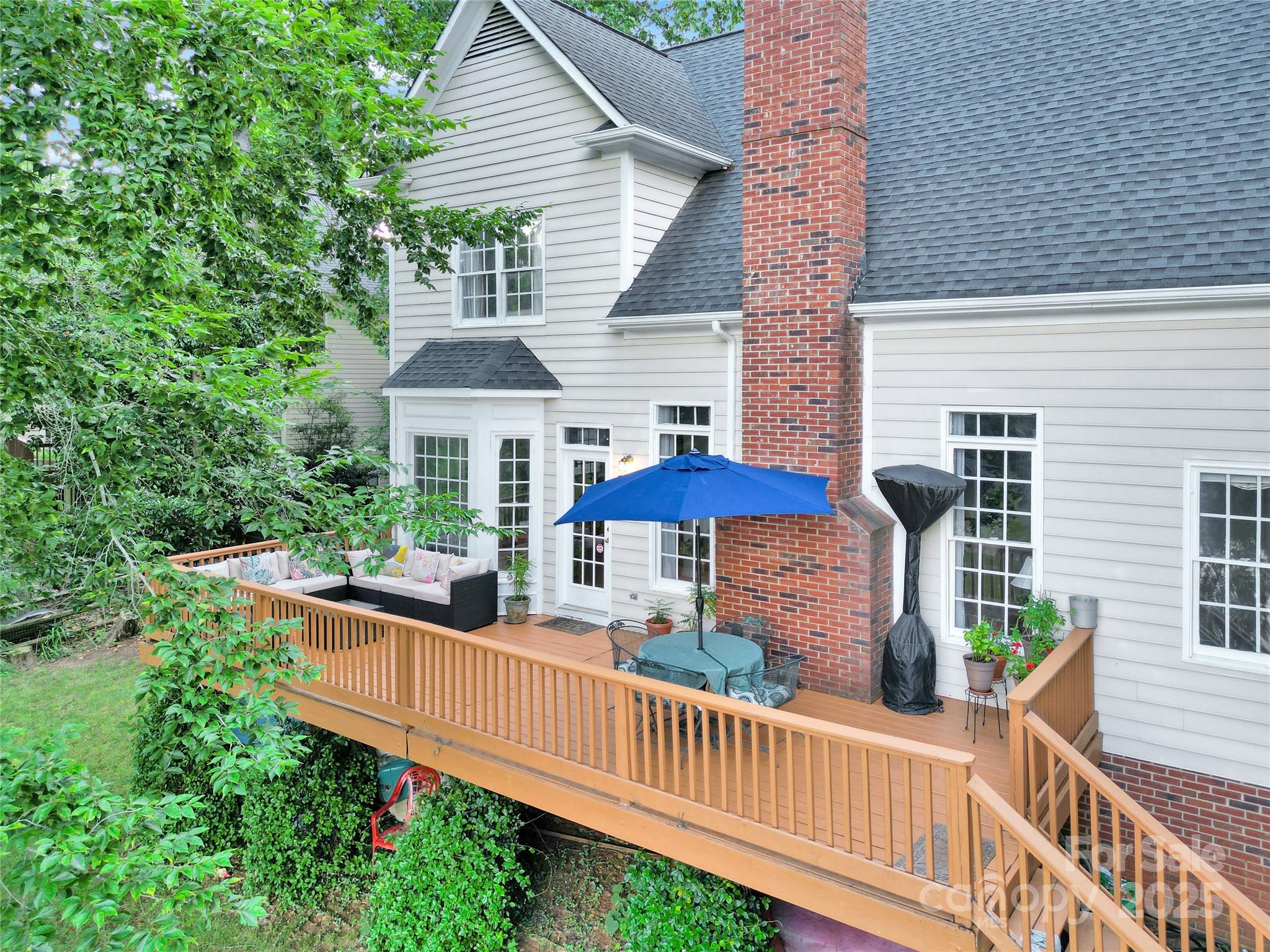 Davis Lake - Residential