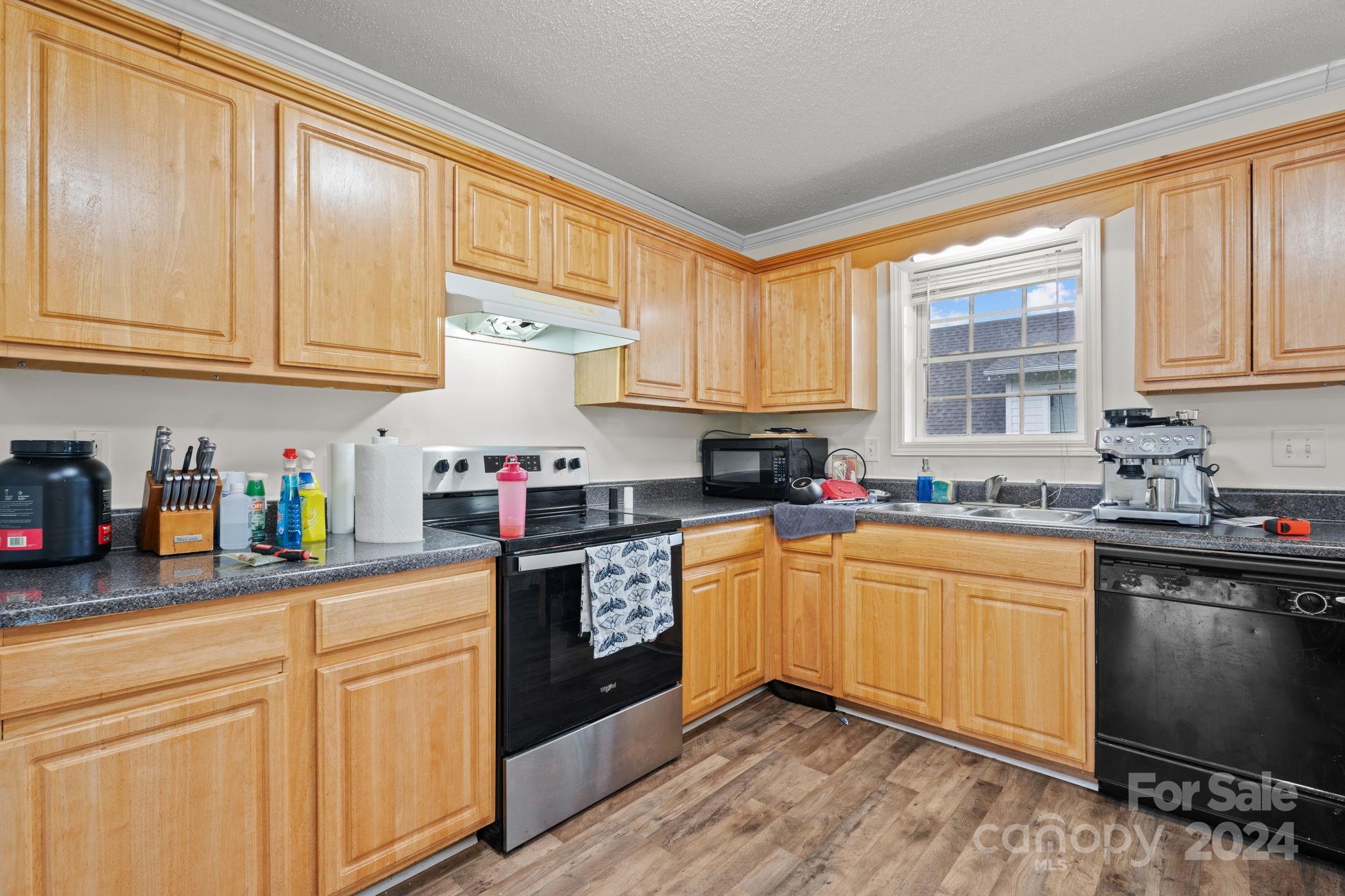 none - Residential Income