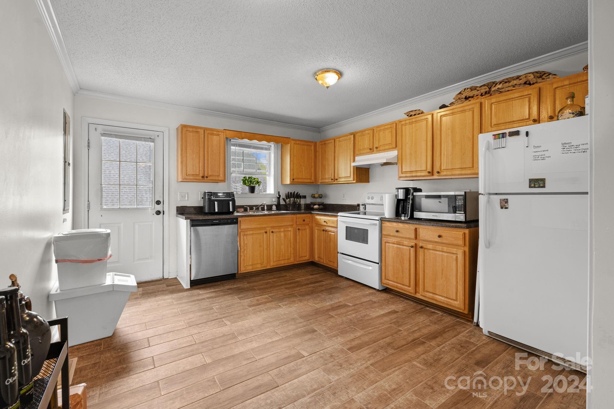 none - Residential Income