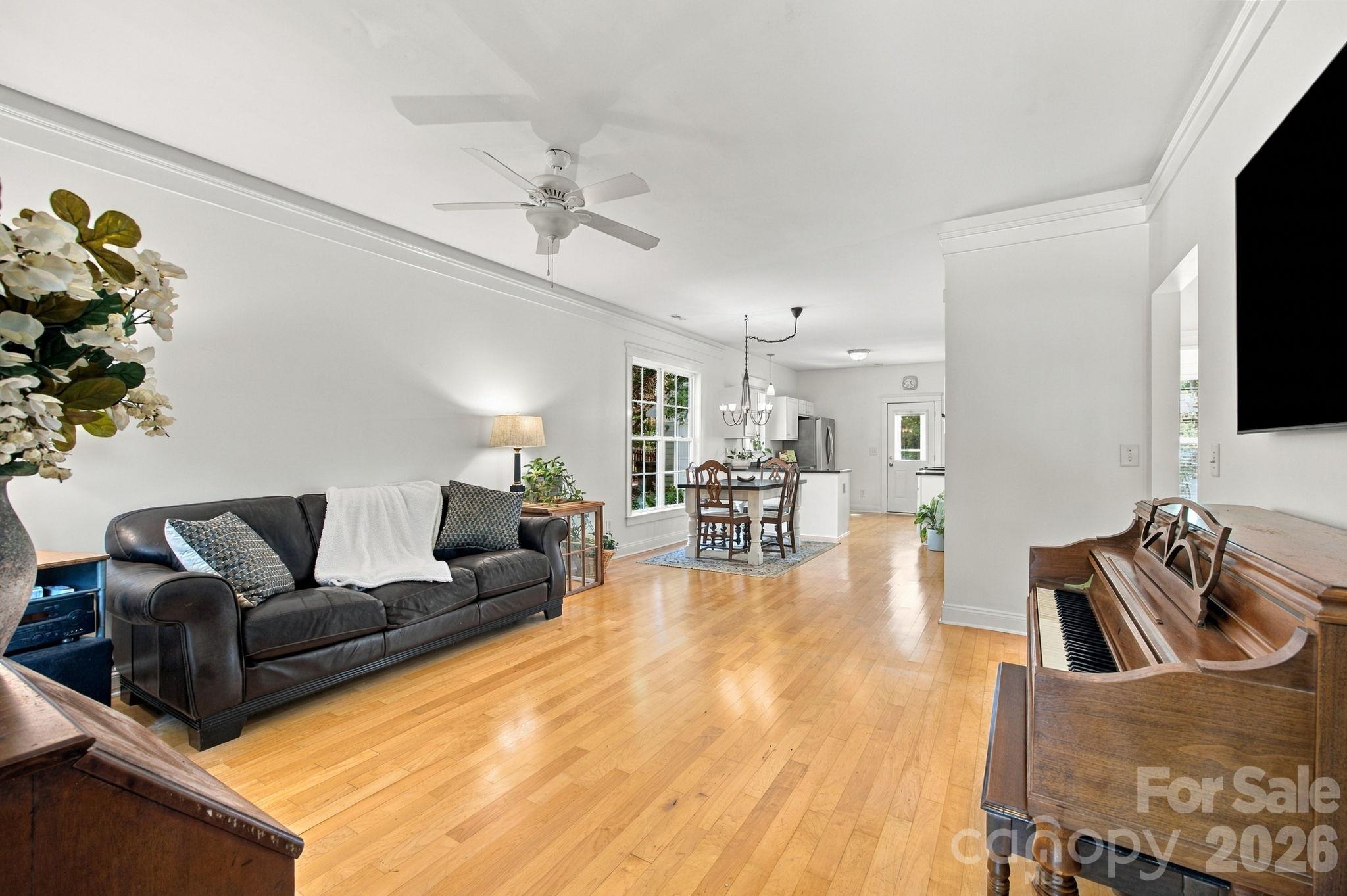 8214 Ballymore Court