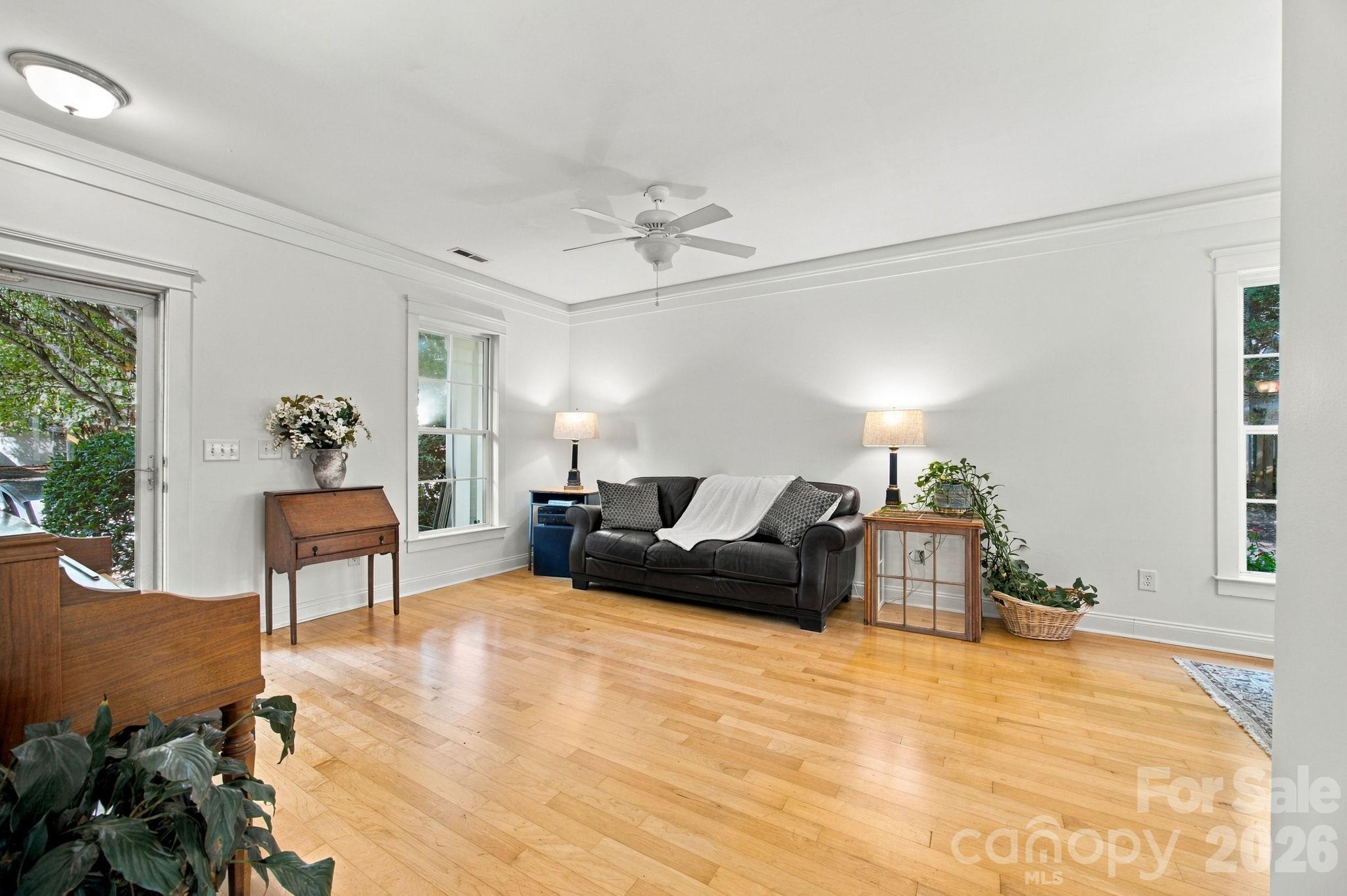 8214 Ballymore Court