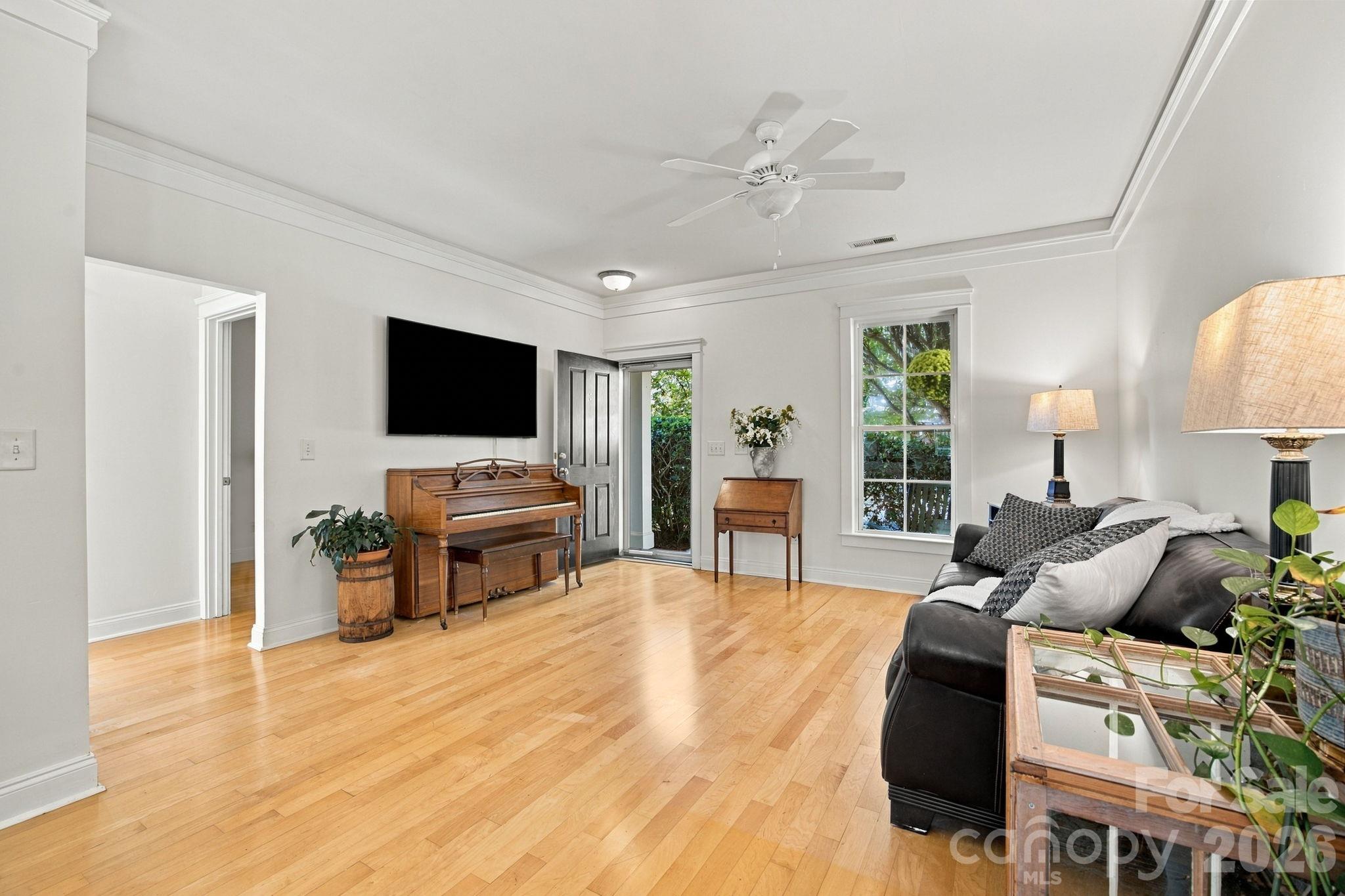 8214 Ballymore Court