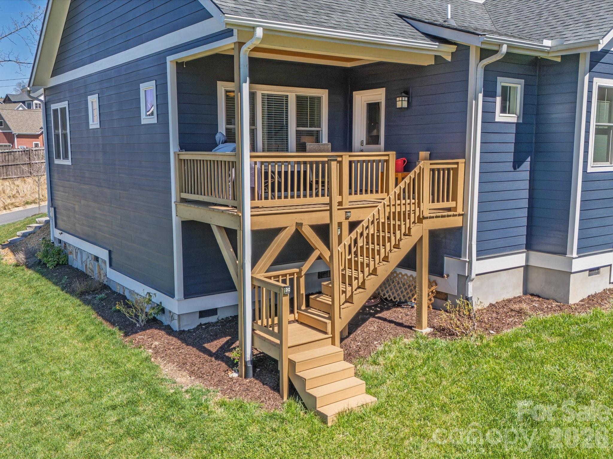 Ellis Place - Residential