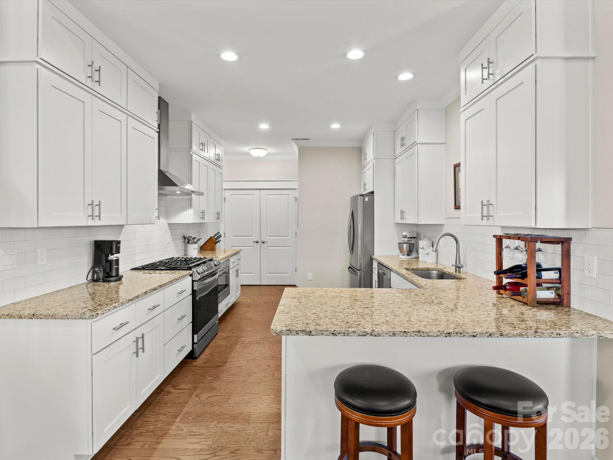 Ellis Place - Residential