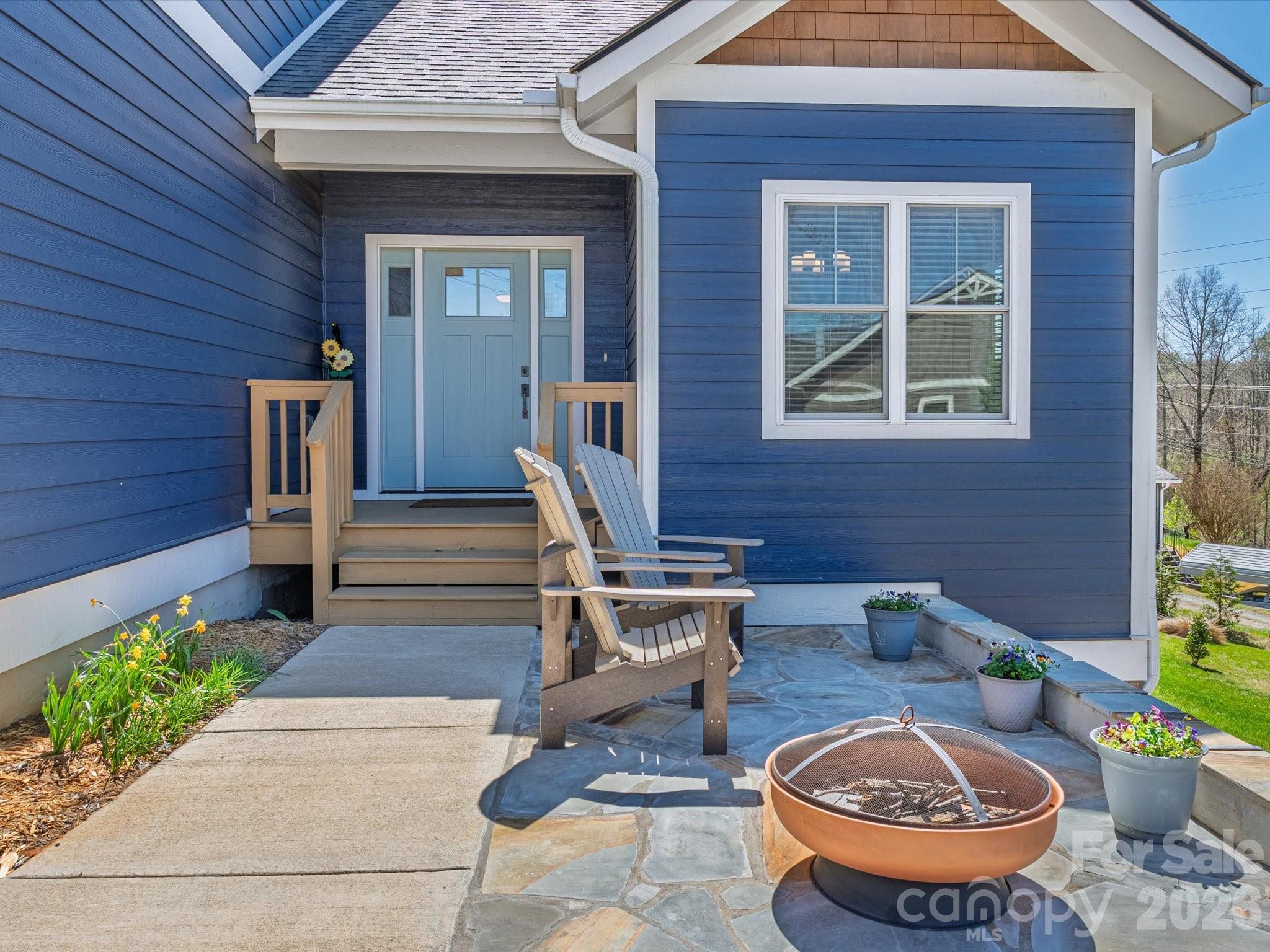 Ellis Place - Residential