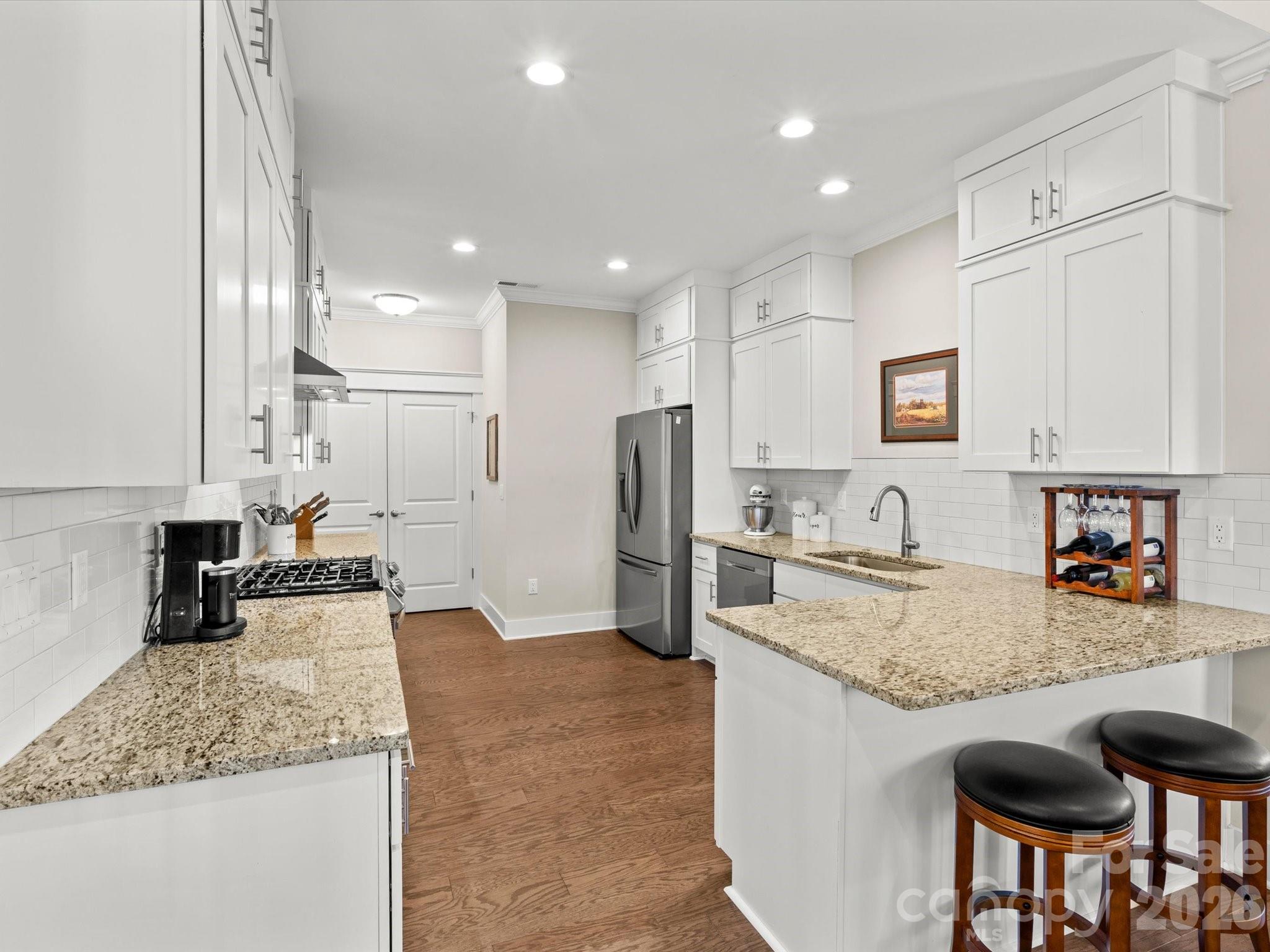 Ellis Place - Residential