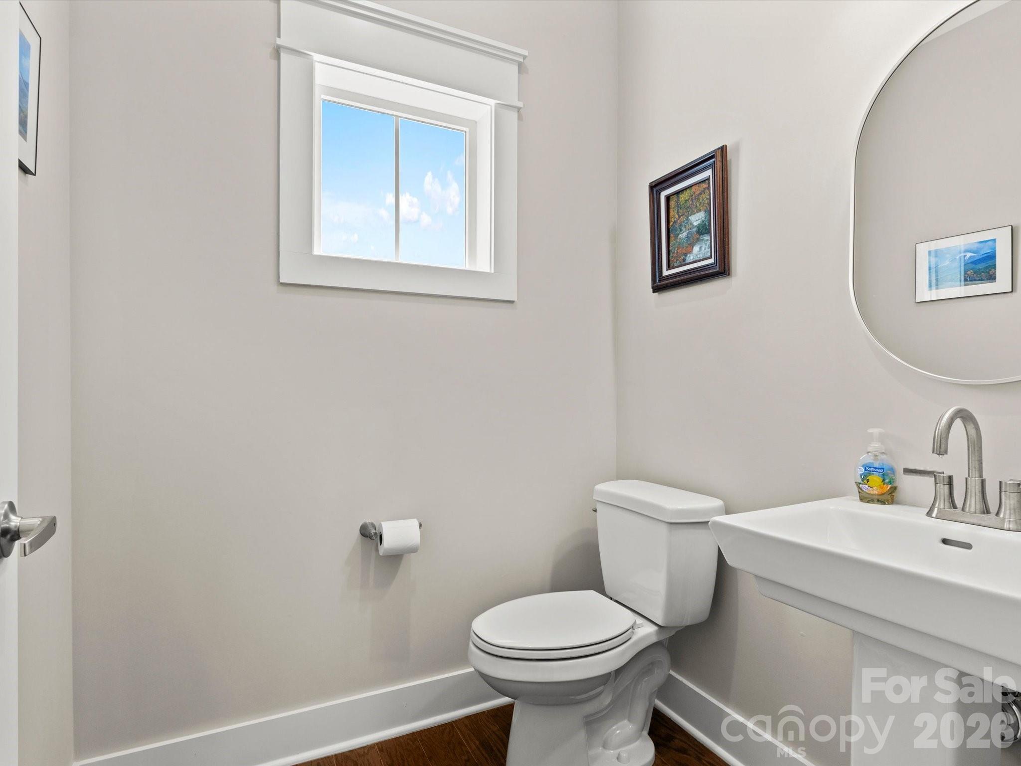 Ellis Place - Residential