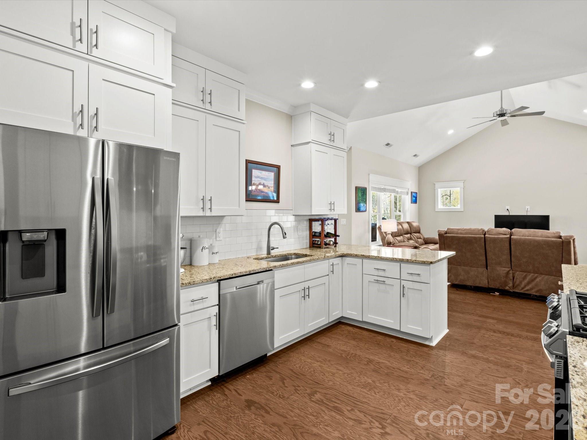 Ellis Place - Residential