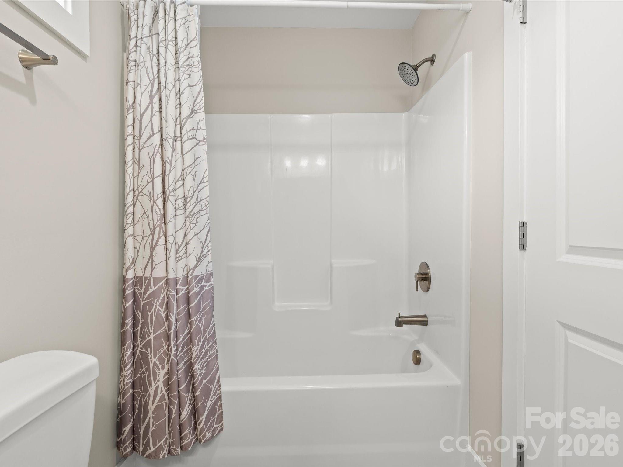 Ellis Place - Residential