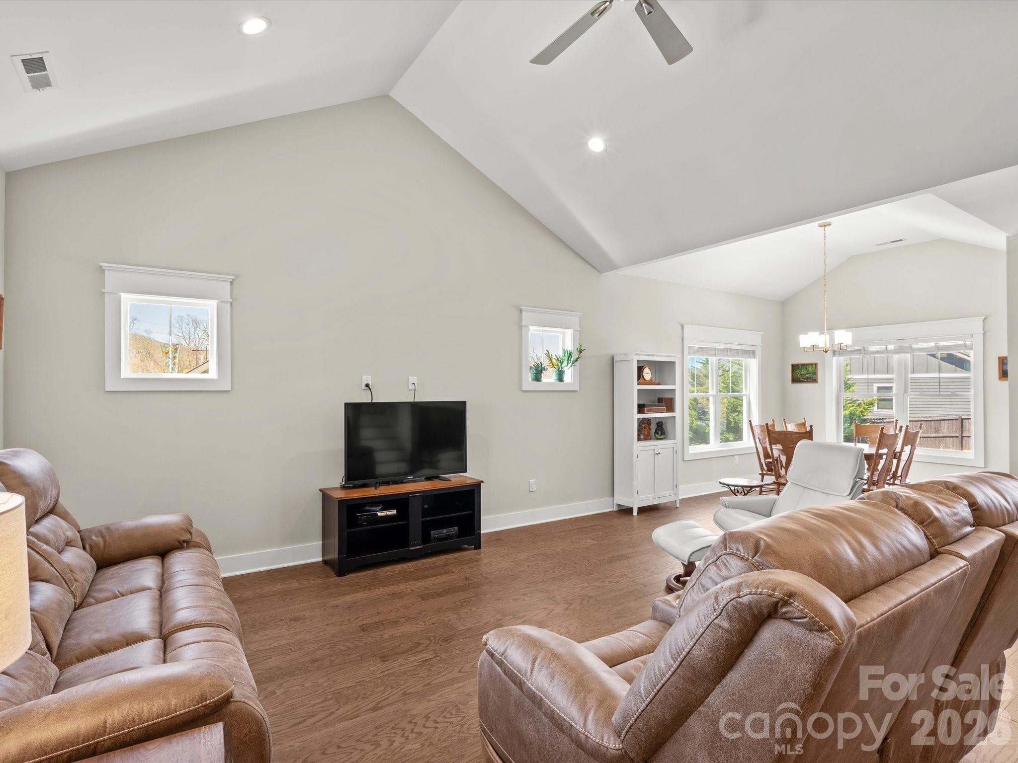 Ellis Place - Residential