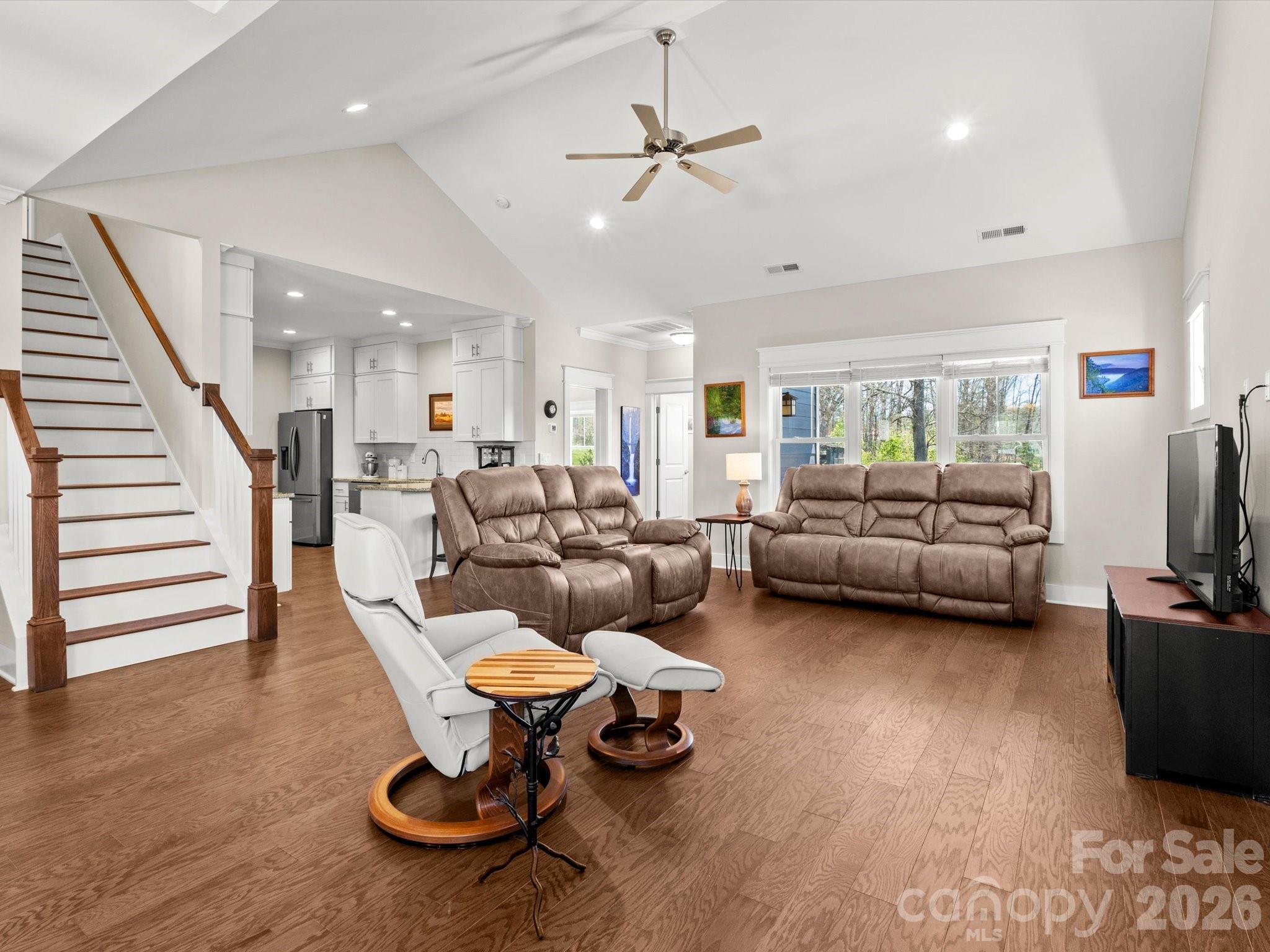 Ellis Place - Residential