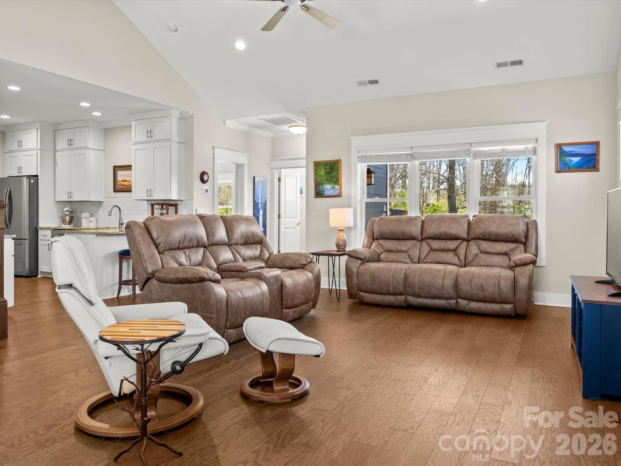 Ellis Place - Residential