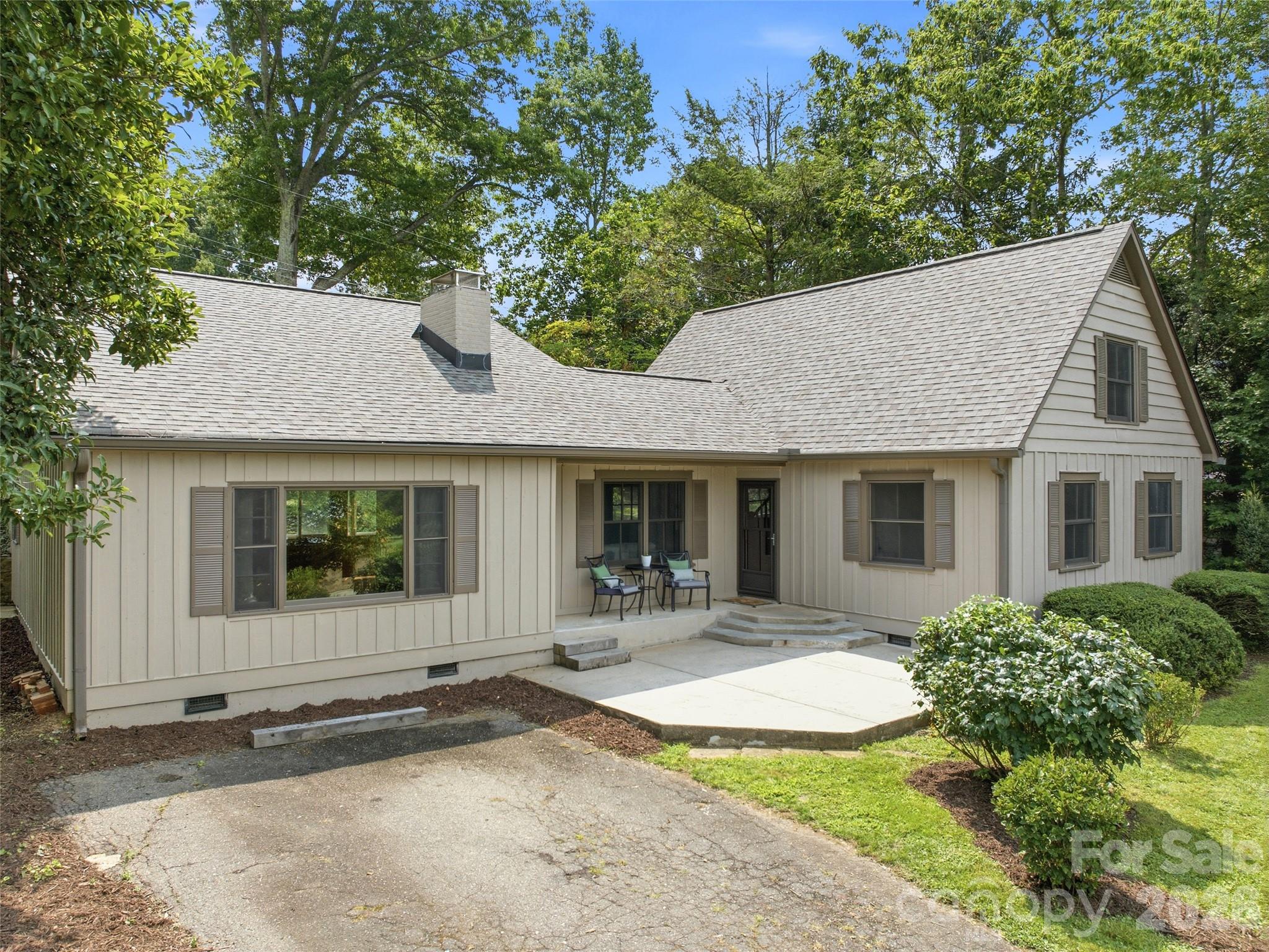279 Longview Drive