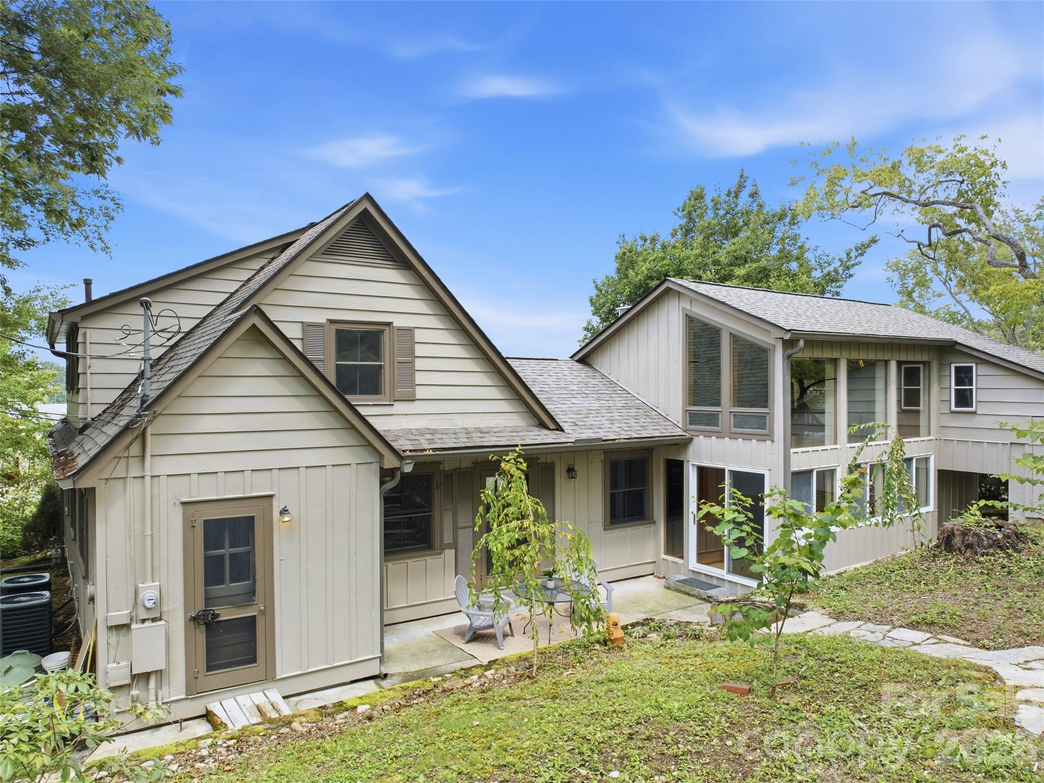 279 Longview Drive