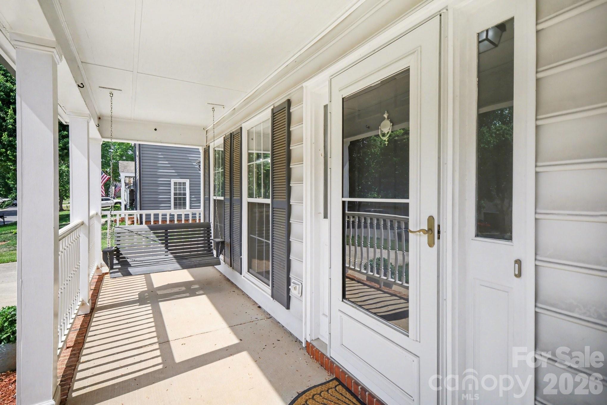 1921 Stonewyck Avenue