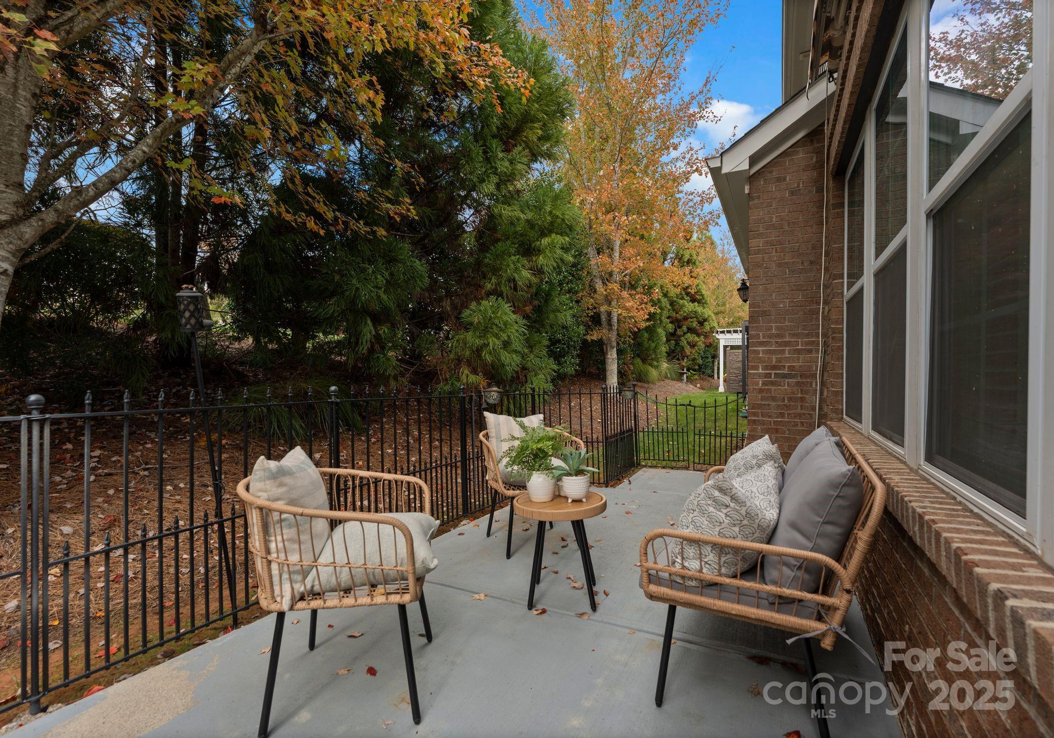 Glenmore - Residential