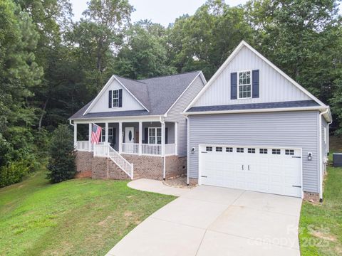 4351 Dusty Ridge Court Denver NC 28037