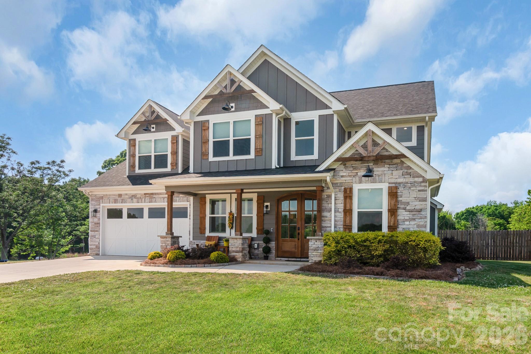 5120 Pond Bluff Drive