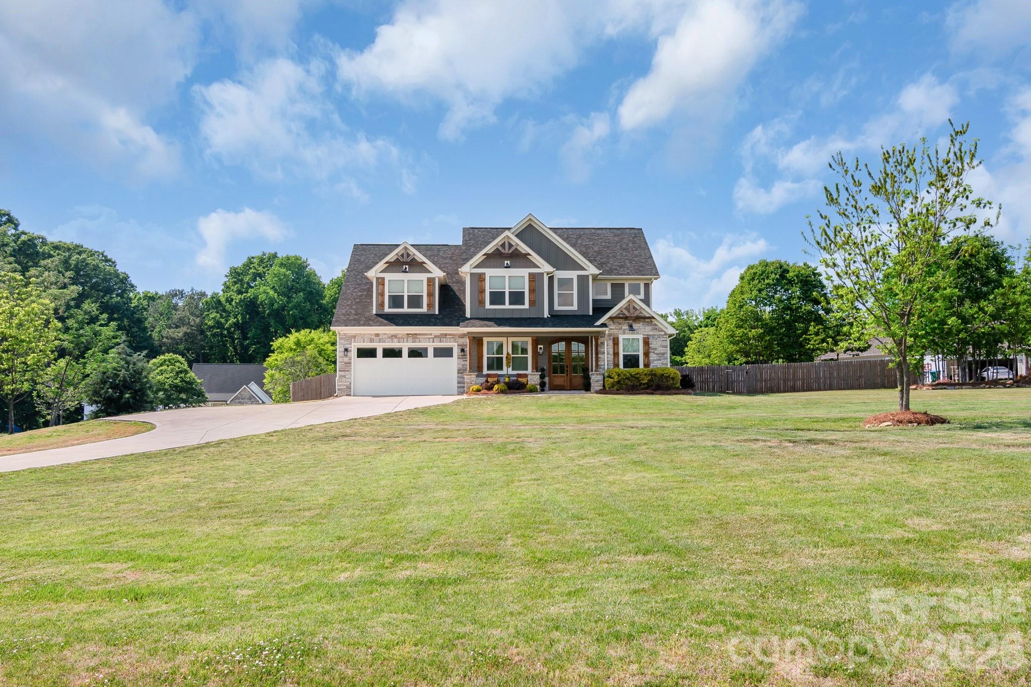 5120 Pond Bluff Drive