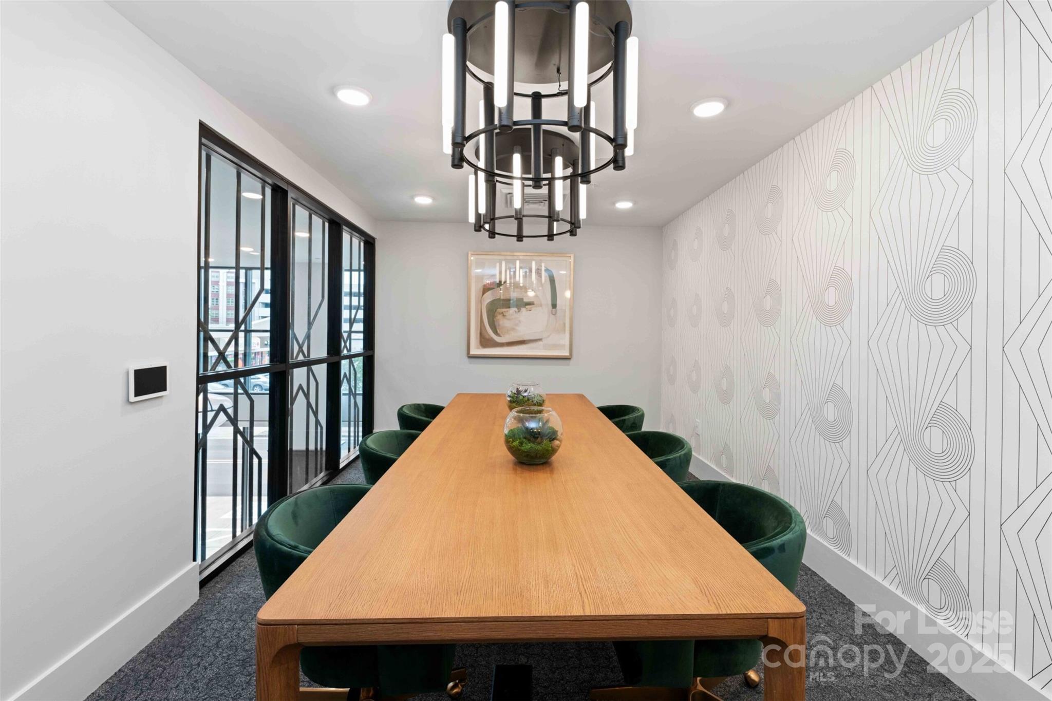 Charlotte, North Carolina 28209, United States, 1 Bedroom Bedrooms, ,1 BathroomBathrooms,Residential,Active,5385