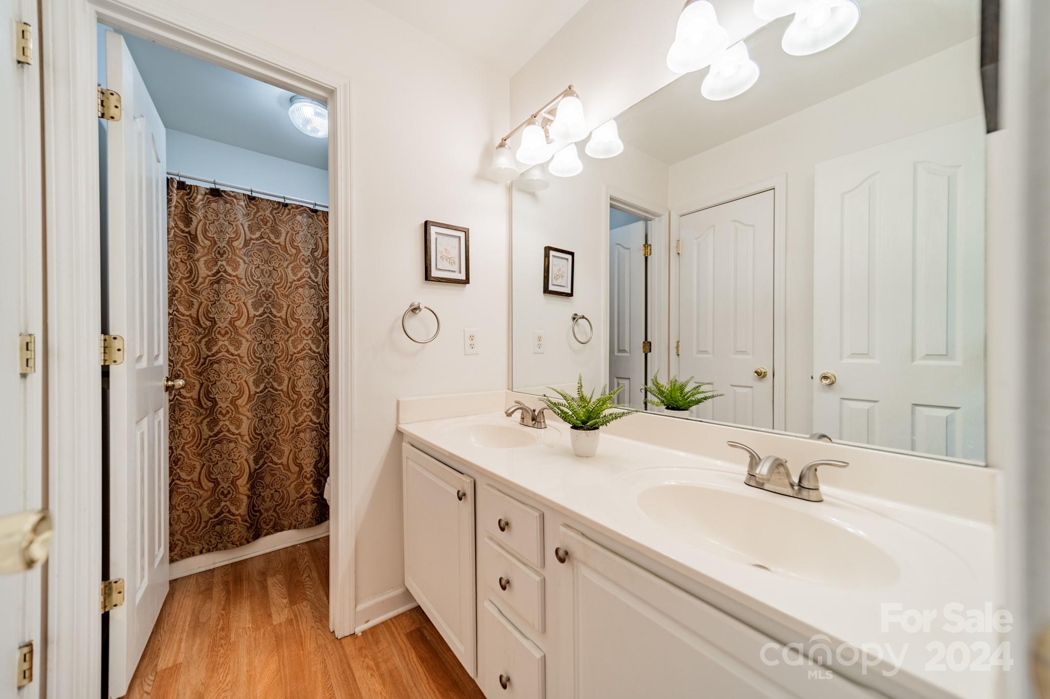 Lake Park - Residential