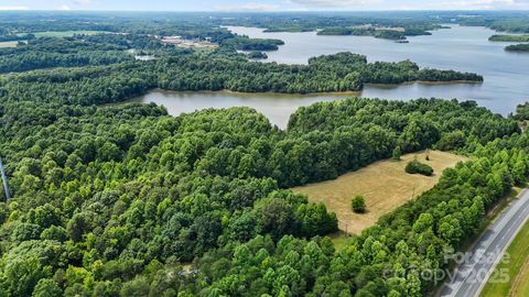 5191 Island Ford Road Randleman NC 27317