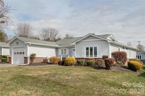 228 Dartcrest Drive Hendersonville NC 28792