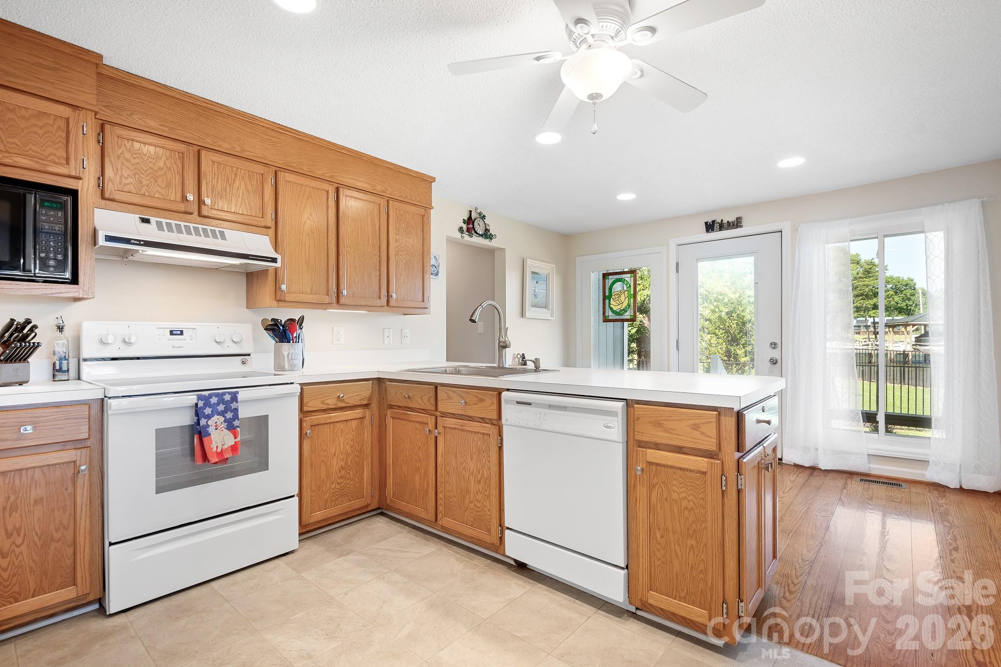 Luckey Point - Residential