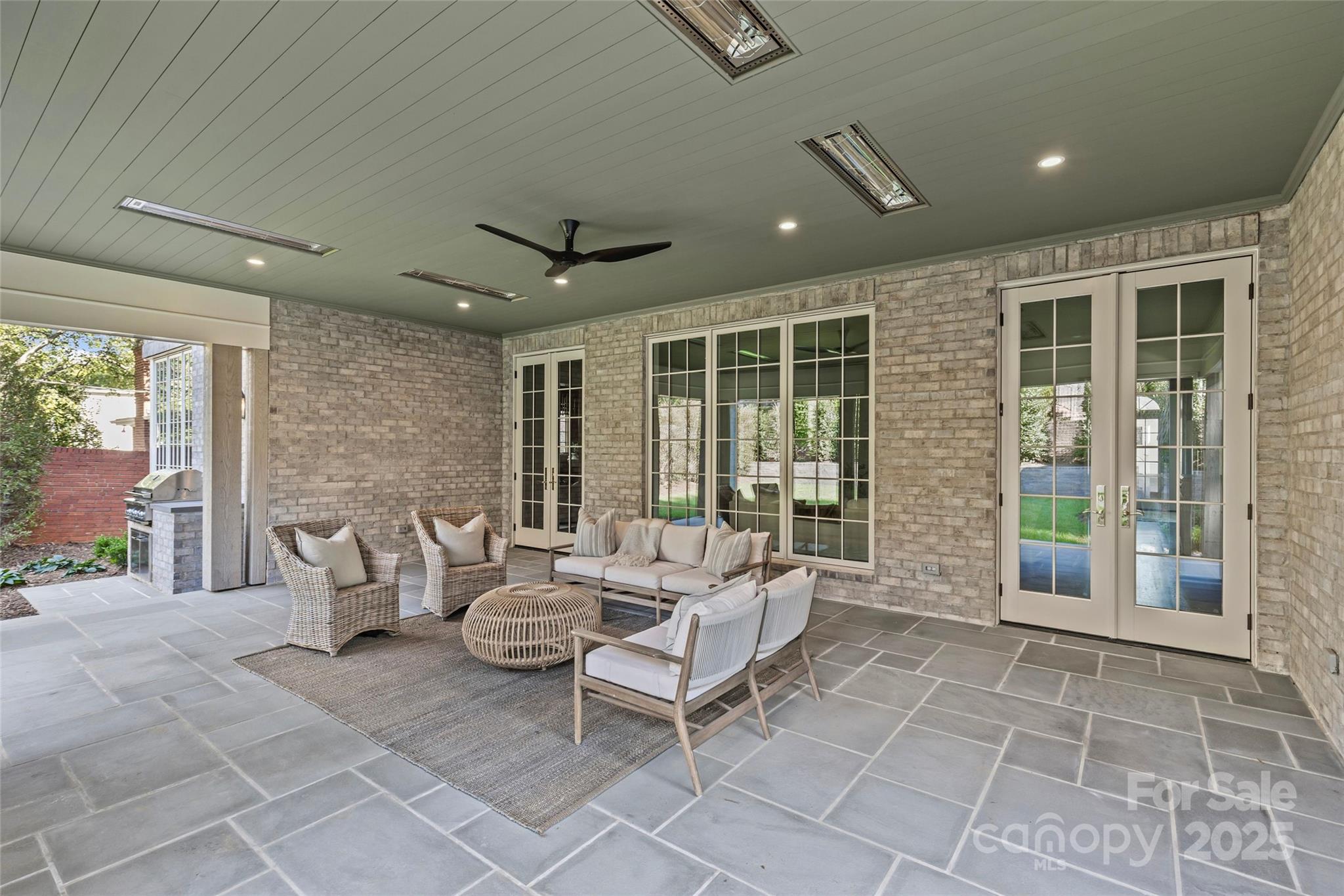 Myers Park - Residential