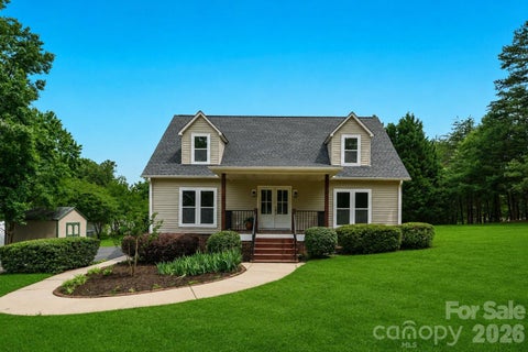 Photo of 7553 Katherine Drive, Denver, NC 28037 (MLS # 4389054)