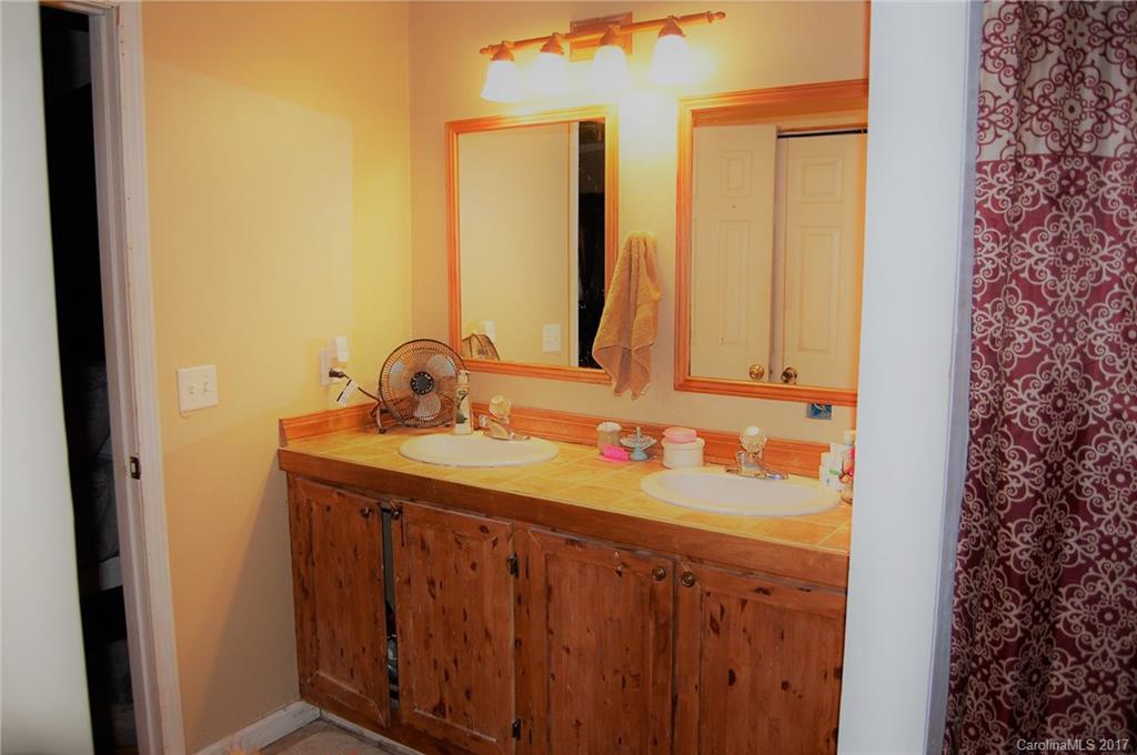 Cedar Bluff - Residential