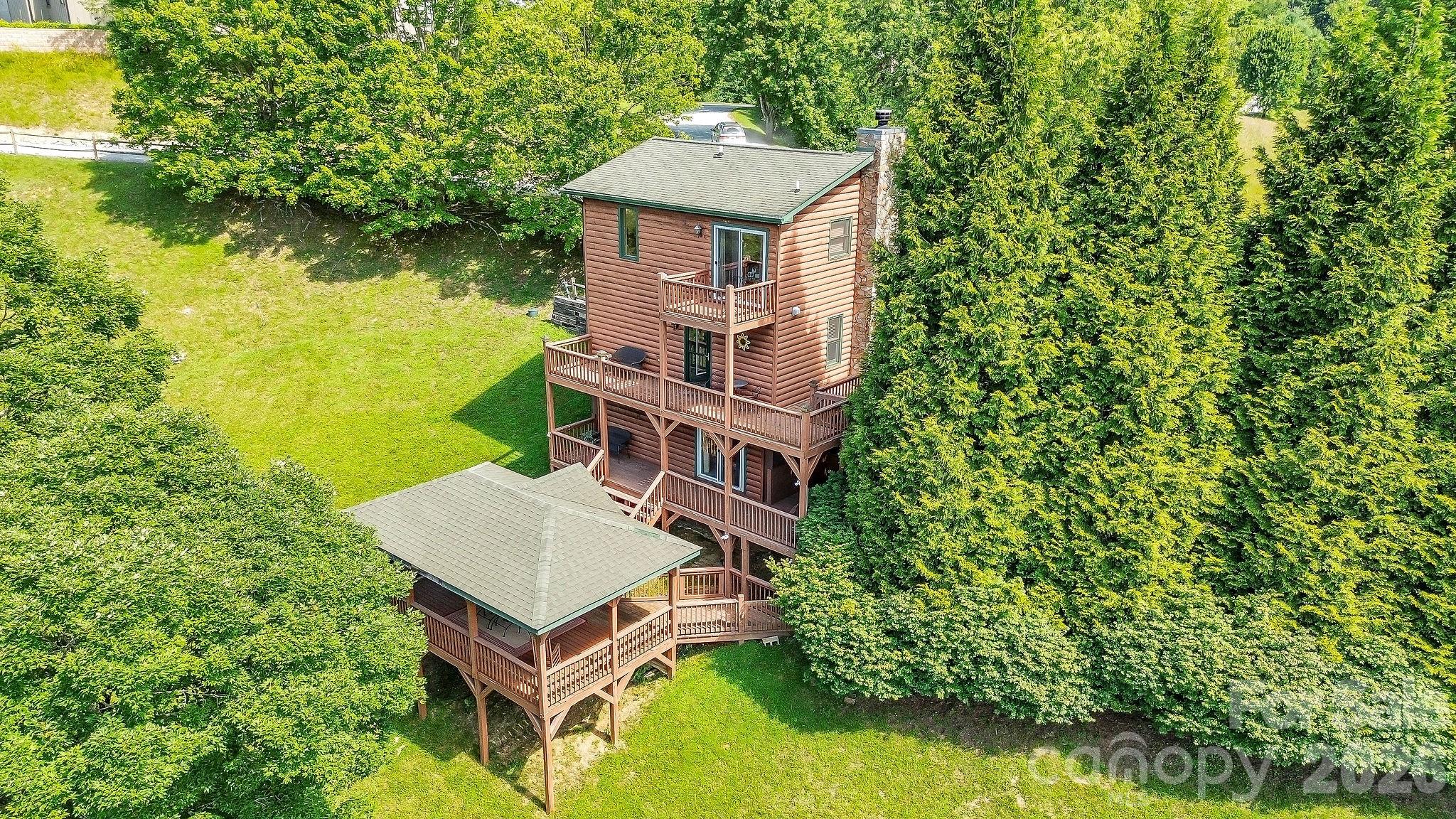 Deerwood Park - Residential