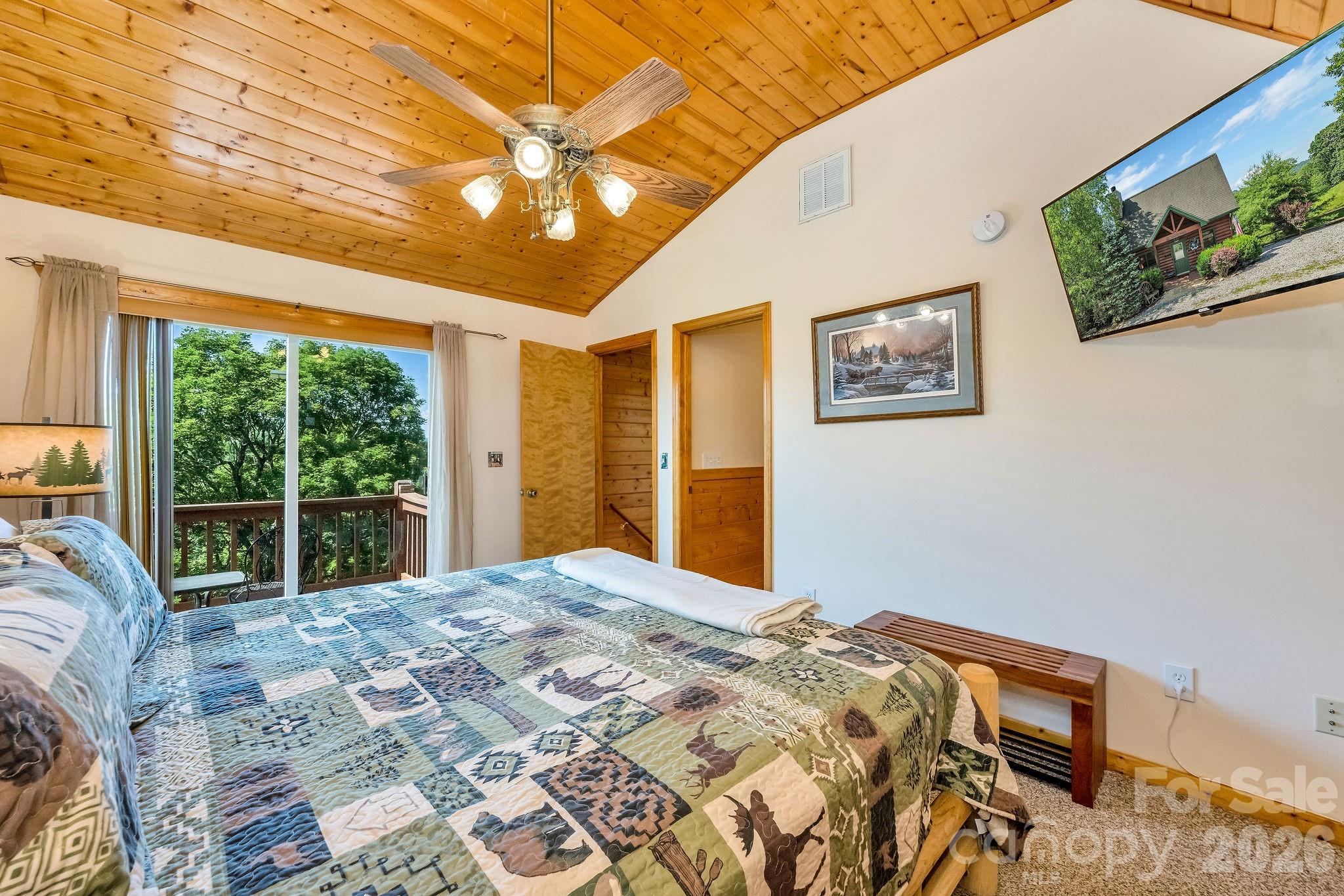 Deerwood Park - Residential