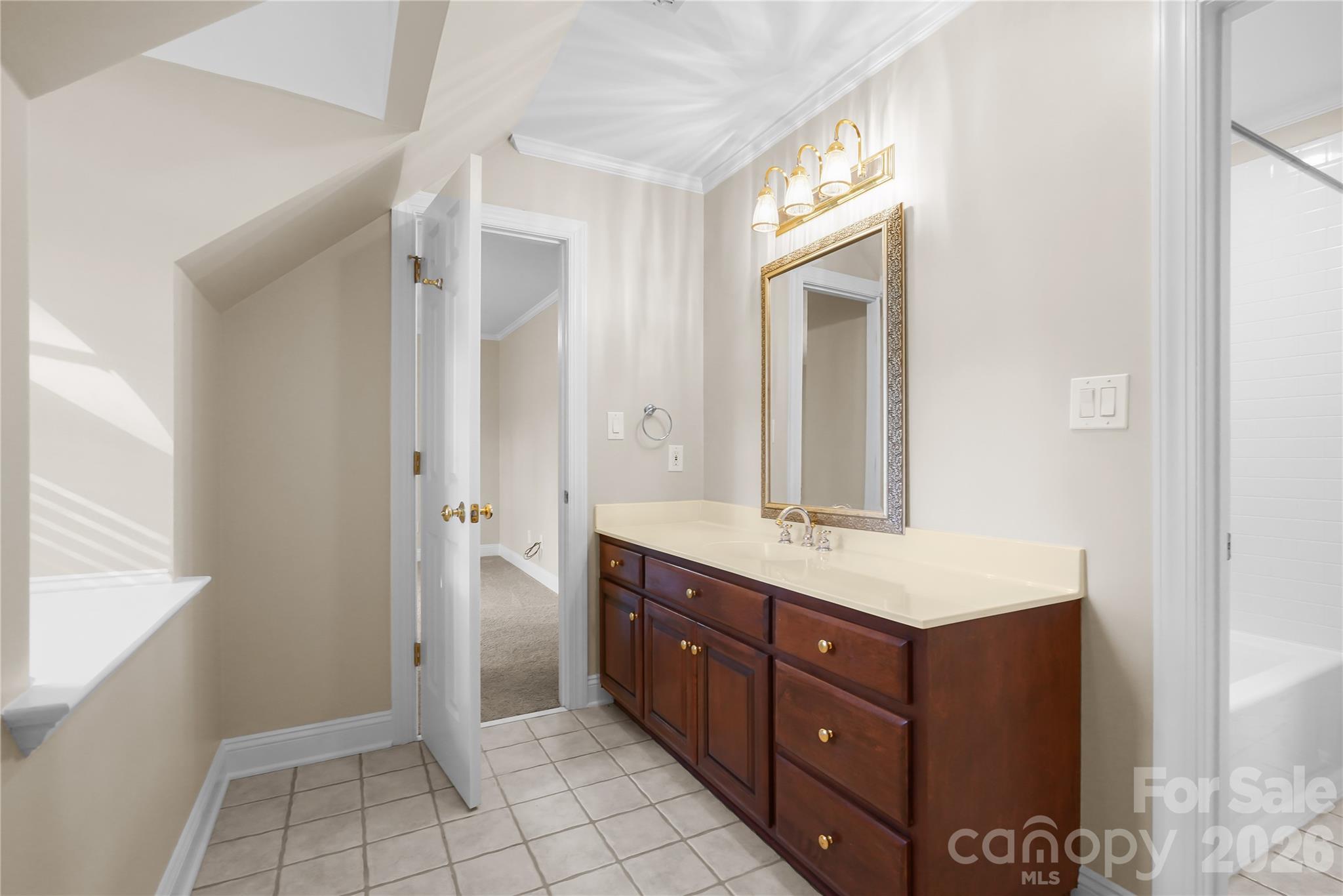 Dove Field - Residential