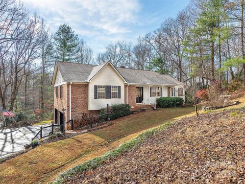 A home in Hendersonville